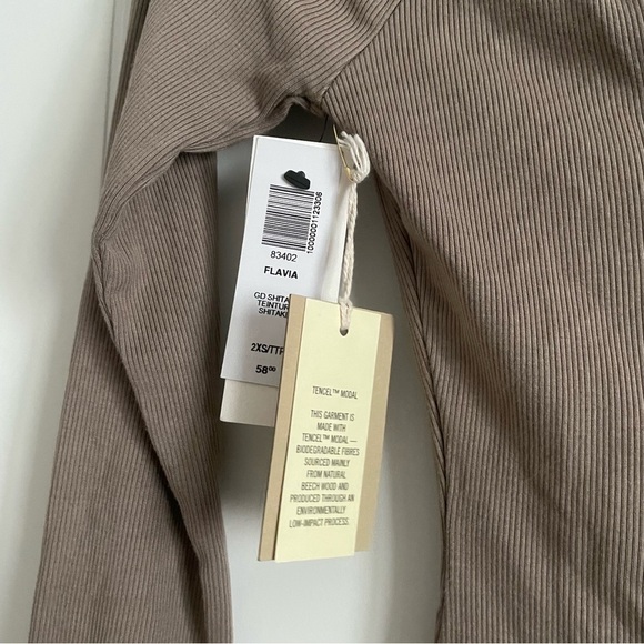 Aritzia Wilfred Notch Neck Body Suit - Picture 4 of 5